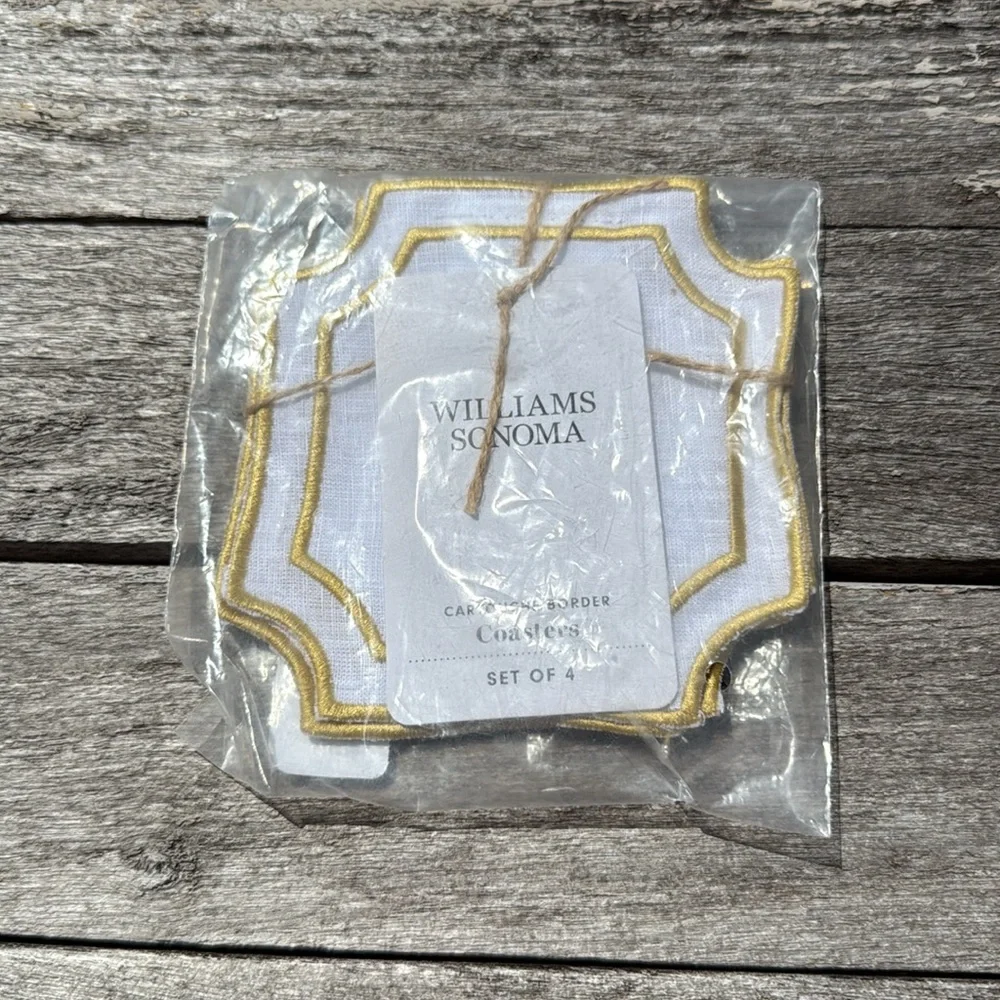 Williams Sonoma Cartouche Monogram Coasters, Set‎ of 4 letter R NWT